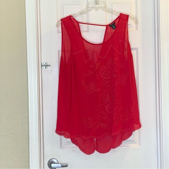 Torrid Chiffon Double Layer Tank Floral Embroidered Size 3X Pink - Picture 9 of 10